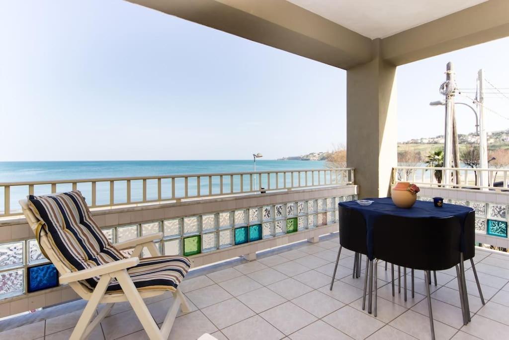 Vila La Casa Sul Mare Agnone Bagni Exteriér fotografie
